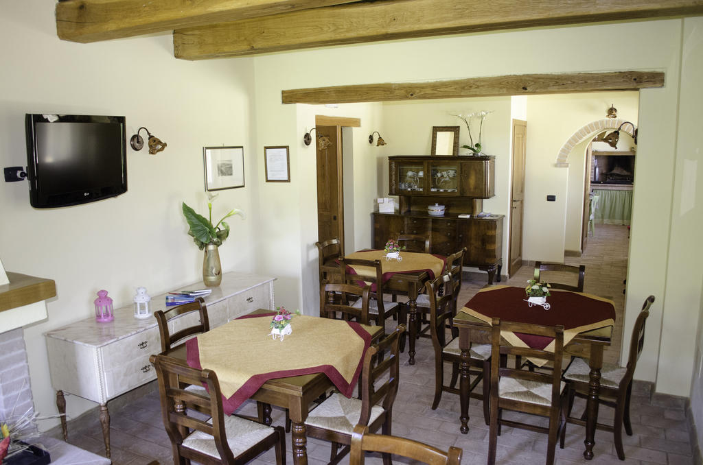Agriturismo Pompagnano Buitenkant foto