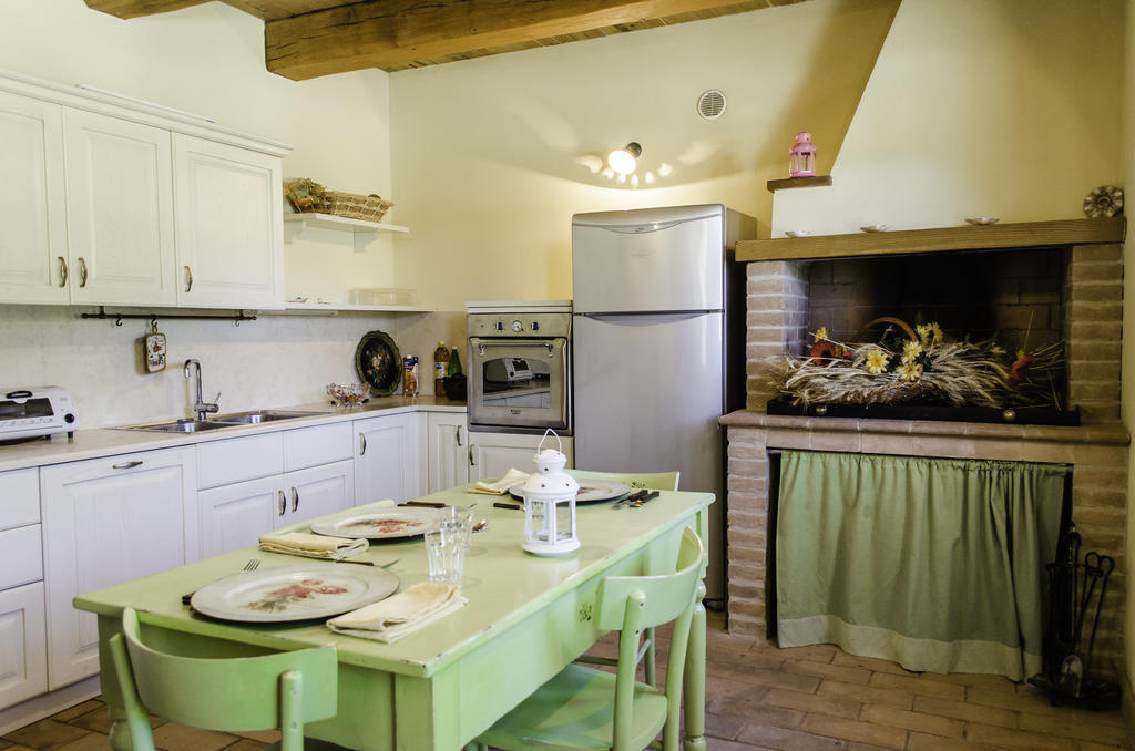 Agriturismo Pompagnano Buitenkant foto